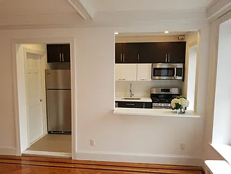 Rented by SubHut Realty USA, Inc.