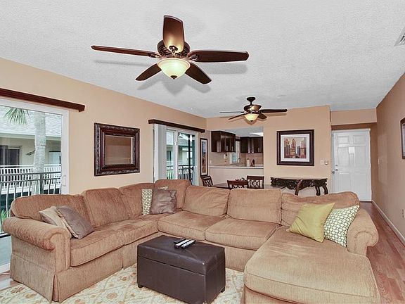 3rd image of 8823 Bay Pointe Dr #206