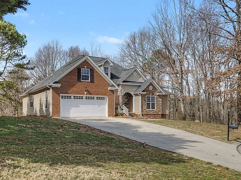 5385 Rose Glen Ct — Photo 2