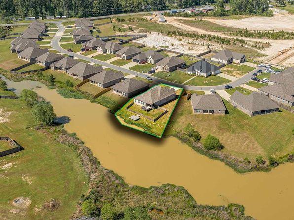 124 Pine Lake Rd, Calhoun, LA 71225