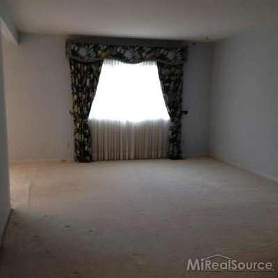 5th image of 42114 E Edward Dr