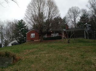 26946 Lee Hwy, Buchanan, VA 24066