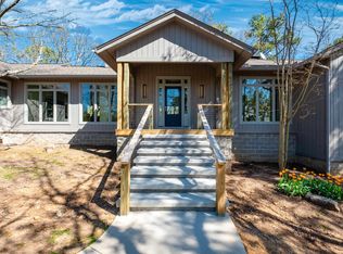 10814 Pinnacle Valley Rd, Little Rock, AR 72223