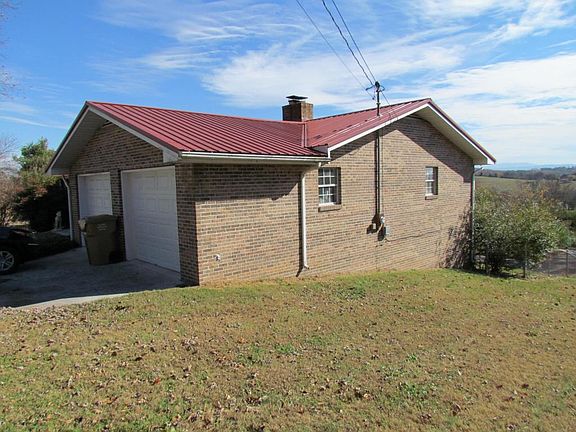 4th image of 3812 Holland Trl
