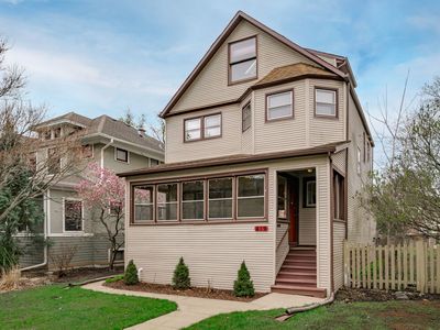 419 N Taylor Ave, Oak Park, IL, 60302