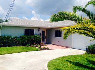 2113 4th Ct SE, Vero Beach, FL 32962