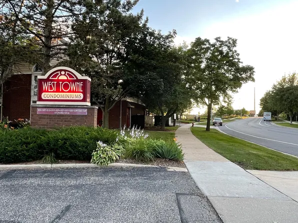 531 Donofrio Dr Unit 8, Madison, WI 53719