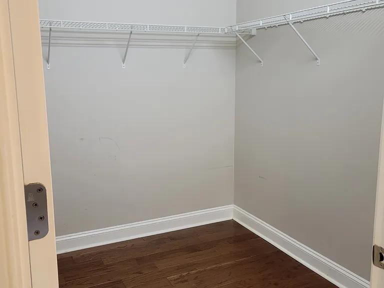 701 Royal Ct #610 — Photo 8