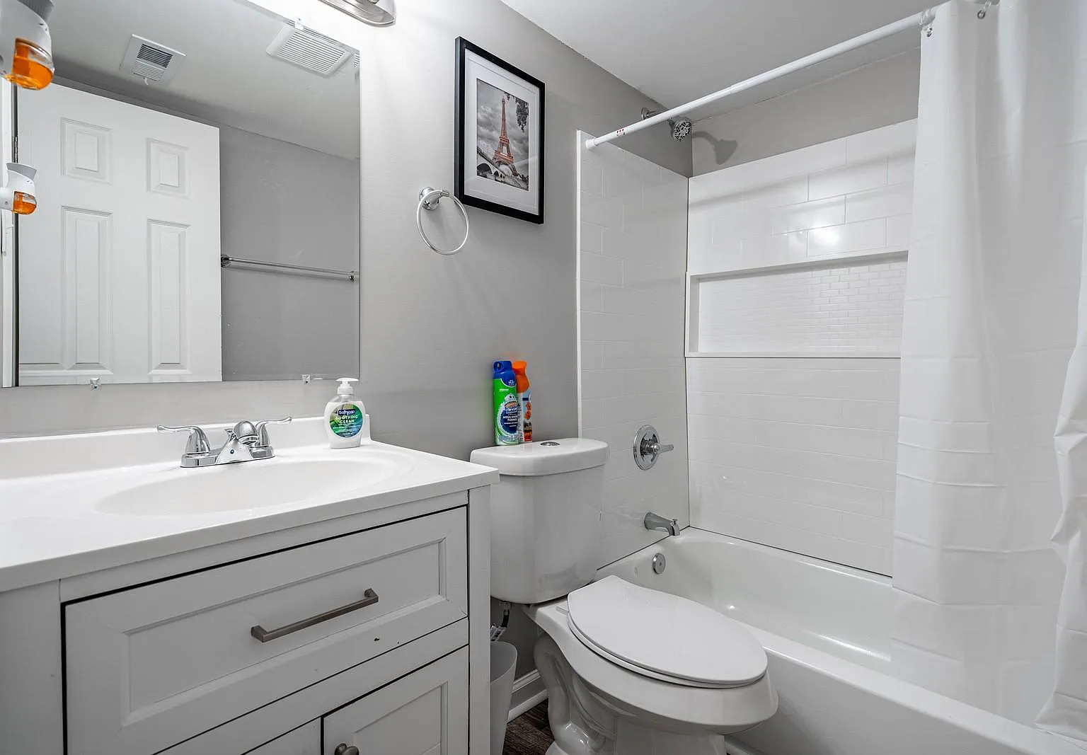 4 bed, 3.0 bath, 1000 sqft, $663 — Photo 3