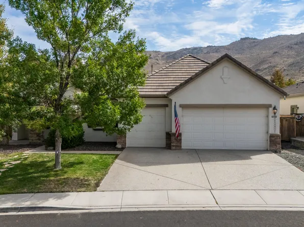 10700 Summer Glen Dr, Reno, NV 89521