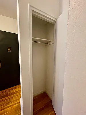 Rented by Building Equity Real Estate LLC | media 10