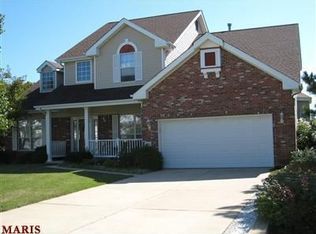 347 Ries Rd, Ballwin, MO 63021