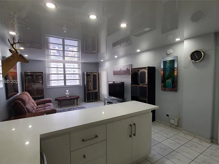 1849 S Ocean Dr #505 — Photo 17