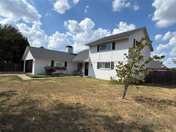 2708 Little John Dr, Durant, OK 74701