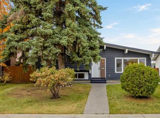 467 S Queen Charlotte Rd SE, Calgary, AB T2J 5H8