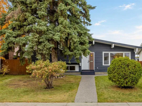 467 S Queen Charlotte Rd SE, Calgary, AB T2J 5H8