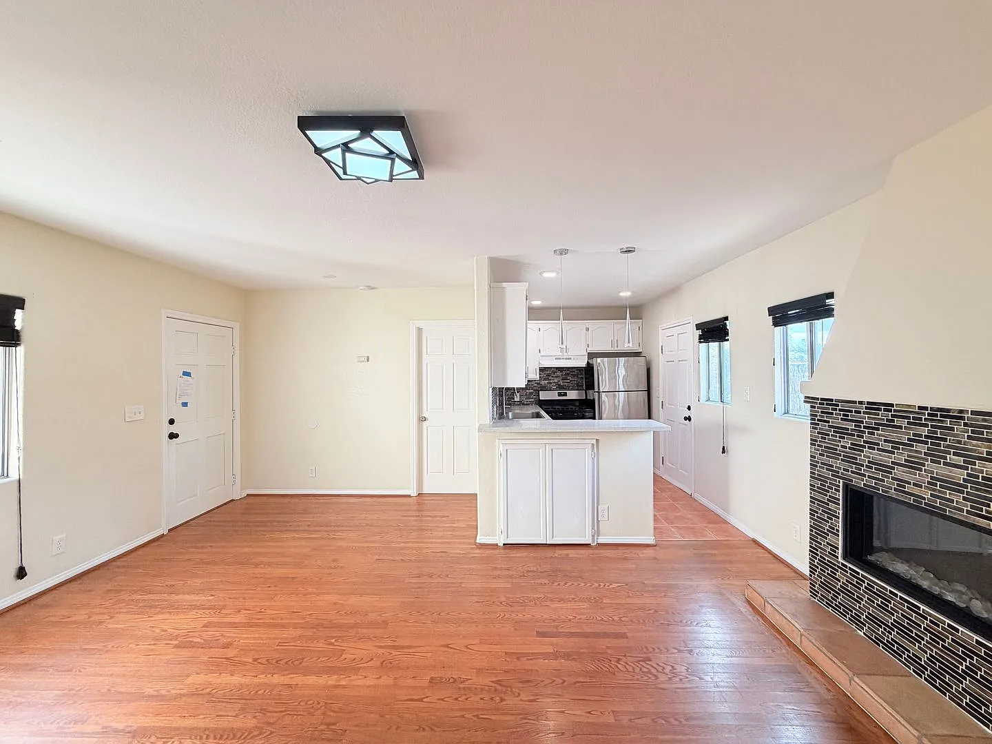 1508 Maltman Ave — Photo 3