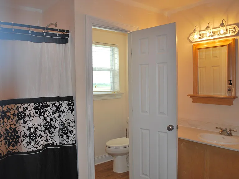 270 Empire Loop N — Photo 12