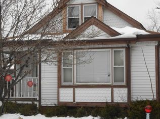 1418 Liberty St, Aurora, IL 60505