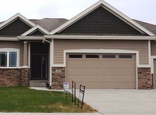 1405 NW Prairie Creek Dr, Grimes, IA 50111