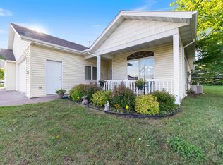 705 Laura Lane Cir, Two Harbors, MN 55616