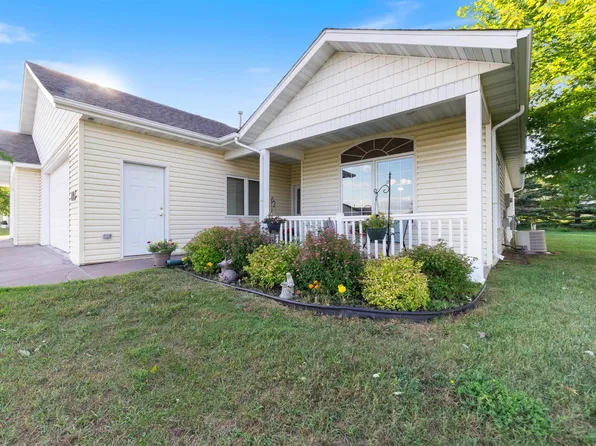 705 Laura Lane Cir, Two Harbors, MN 55616