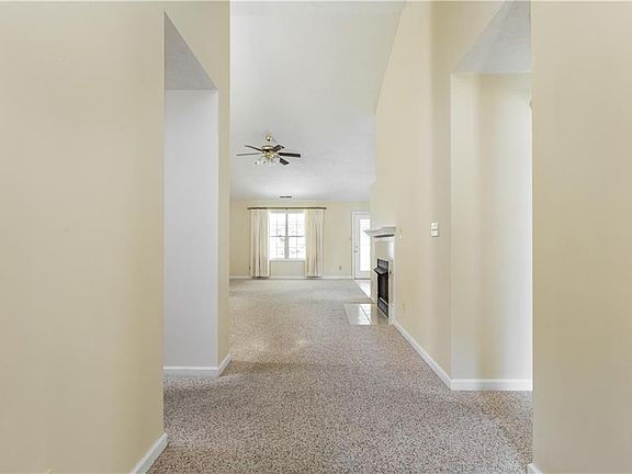 5th image of 1409 Audubon Dr