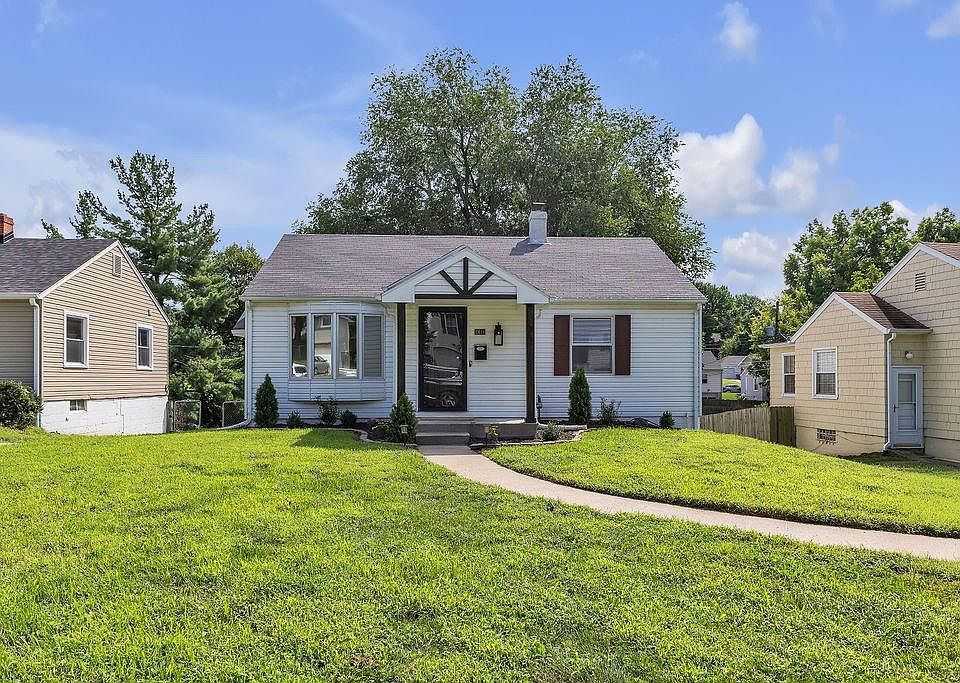 1st image of 2611 Parallel Ave