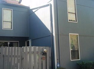 1026 Mariners Ct, Stone Mountain, GA 30083