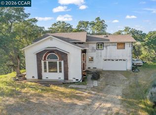 98 Oak Springs Dr, Napa, CA