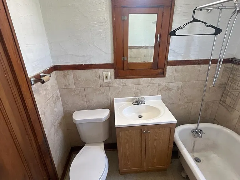 1216 Lakefront Ave #2 — Photo 5