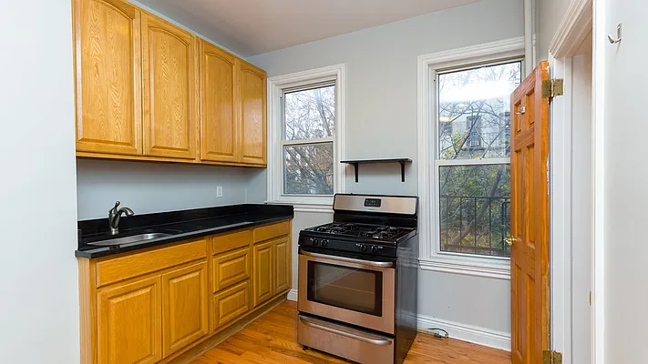 Rented by Nooklyn NYC LLC | media 14