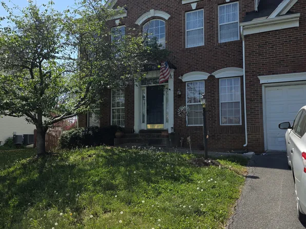 219 Stephanie Way, Charles Town, WV 25414