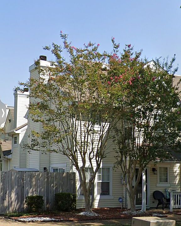 1st image of 349 Lees Mill Dr
