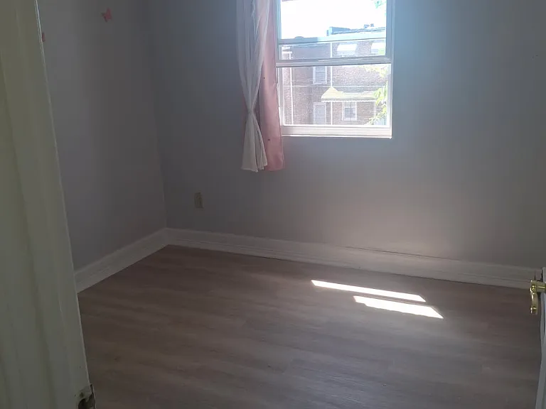 412 Hornel St — Photo 11