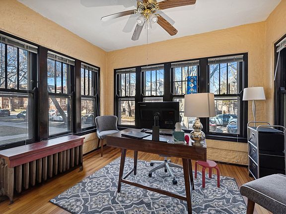 5th image of 1329 W Thorndale Ave