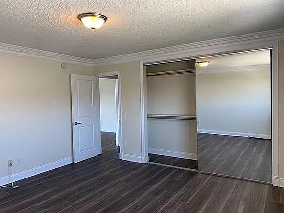 5th image of 1259 N Ardmore Ave APT 301