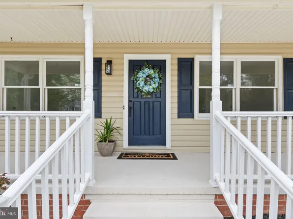 10722 Lovett Dr, Fredericksburg, VA 22407