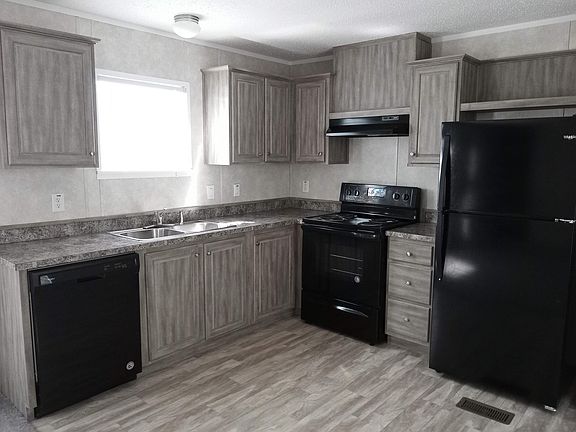 2nd image of 220 Cedar Brook Dr