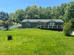 580 Route 32, North Franklin, CT 06254