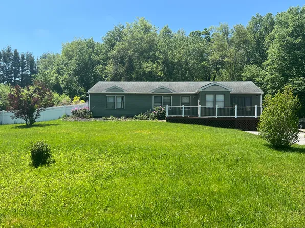 580 Route 32, Franklin, CT 06254