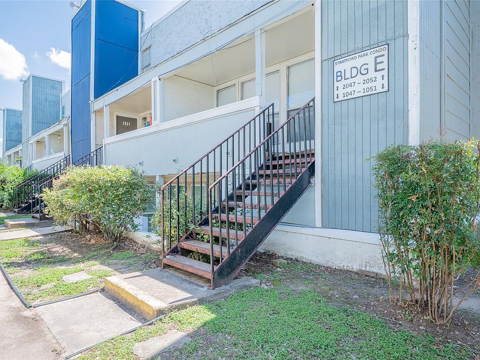 1st image of 781 Country Place Dr APT 2052
