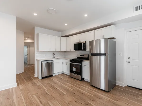 2101 N Hamlin Ave #3F, Chicago, IL 60647