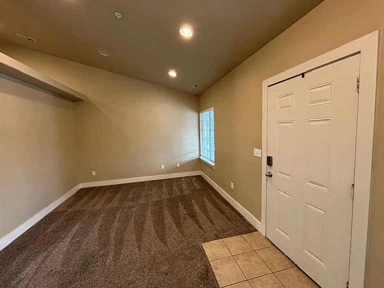 233 Crescent View Ln N #1165-220 — Photo 7