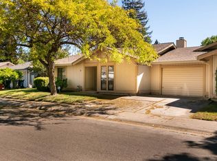 2 Lourdes Ct, Sacramento, CA 95831