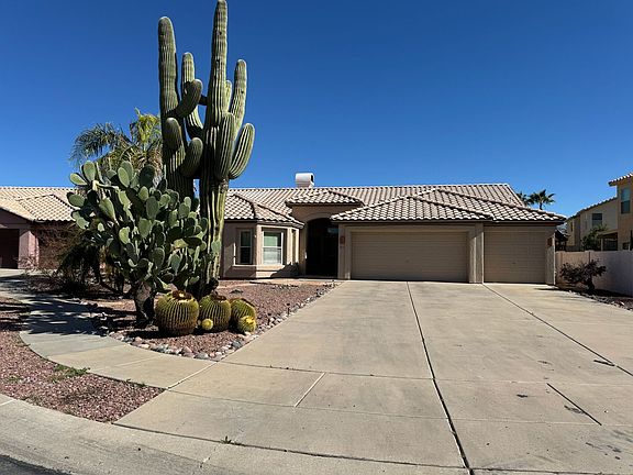 3rd image of 8360 N Poudre Dr