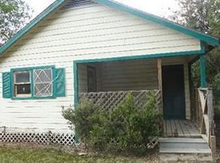 907 Avenue B, Alice, TX 78332