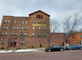 401 N Walnut St #G01, Reedsburg, WI 53959