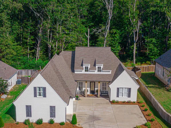 181 Stone Creek Dr, Madison, MS 39110