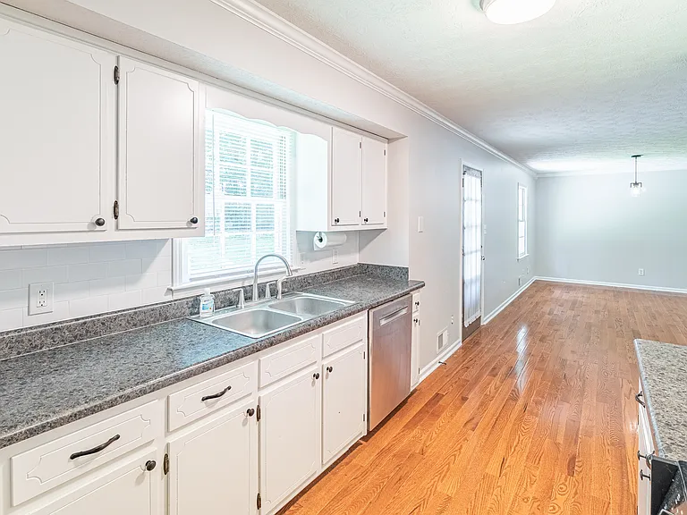 1708 Norton Estates Cir — Photo 20